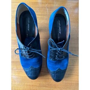 RE MIX DELUXE VINTAGE CLASSICS GRAMERCY BLUE SUEDE BLACK CROC SIZE 9